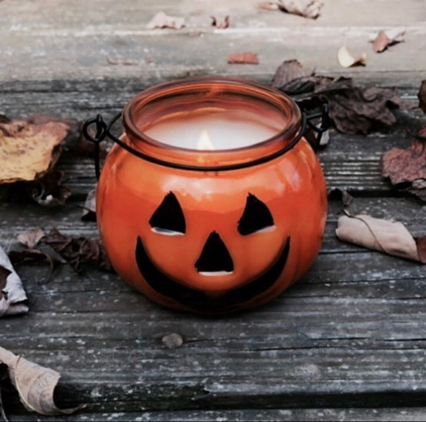Jackolantern jar candle