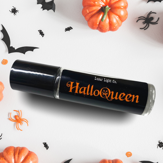 Halloqueen Perfume Oil - Spiced Apple & Caramel Rum